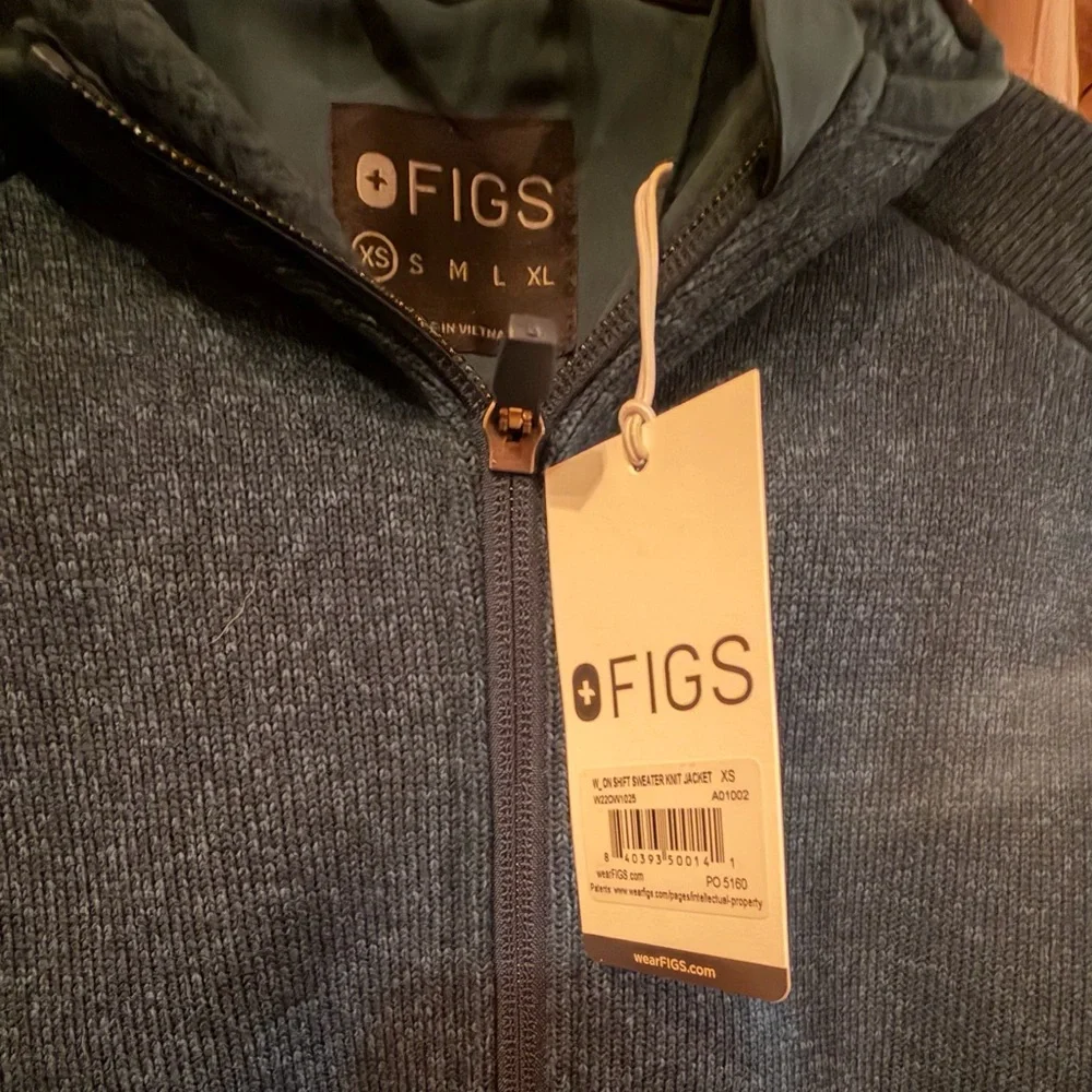 NWT on shift knit fleece in Caribbean blue! Xs - Picture 3 of 4